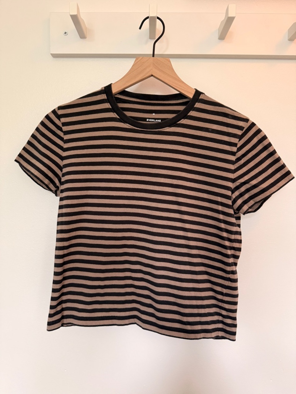 Everlane The Box Cut Tee in Essential Cotton - Black and Brown Stripes - Size XS